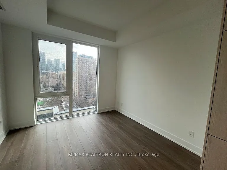 308 Jarvis St #1202 — Photo 23