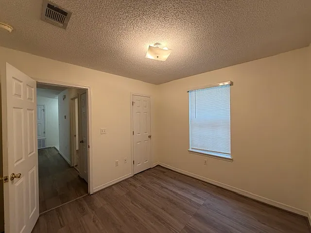 2867 Shoffner Ave — Photo 8