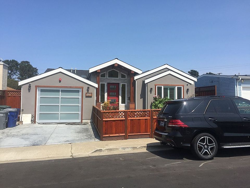 1st image of 207 Wicklow Dr