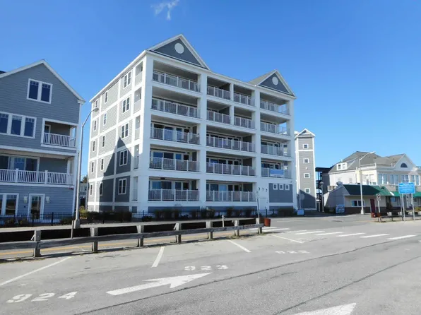 377 Ocean Boulevard #3, Hampton, NH 03842