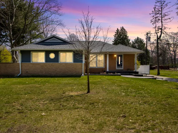 35859 Joy Rd, Westland, MI 48185