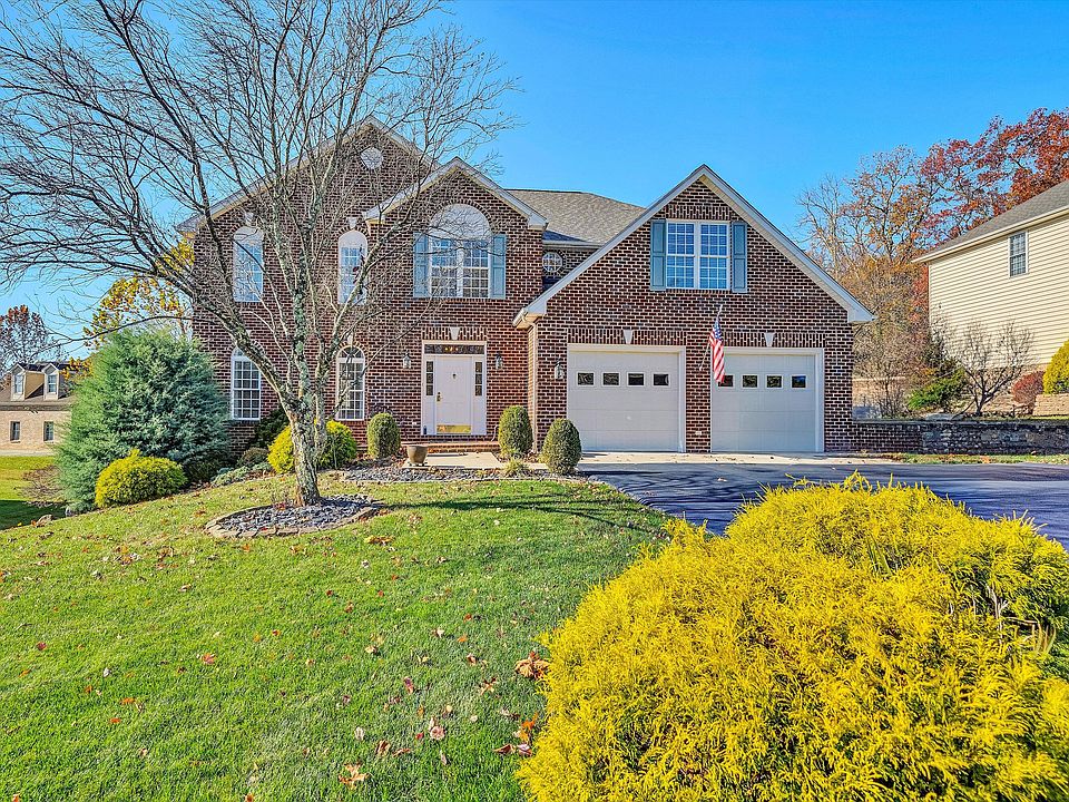 1st image of 1607 Innsbrooke Dr