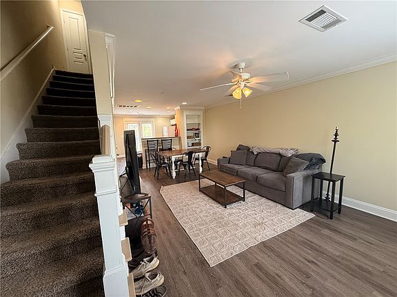 2nd image of 1725 Harvey Mitchell Pkwy S APT 1624