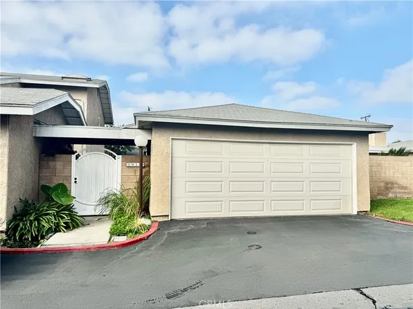 3913 W Hazard Ave APT D, Santa Ana, CA 92703