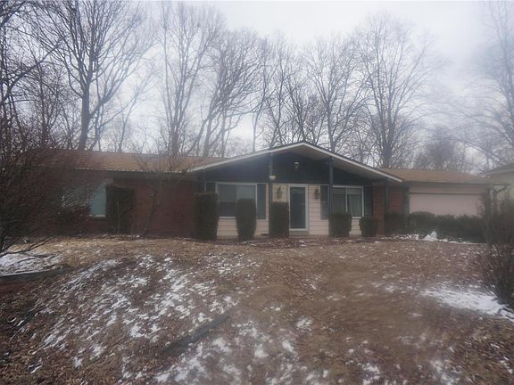 3rd image of 13037 Ferncrest Ct