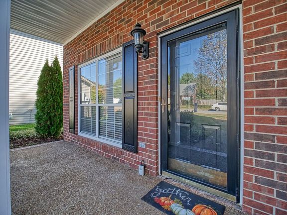 3rd image of 8008 Penbrook Dr