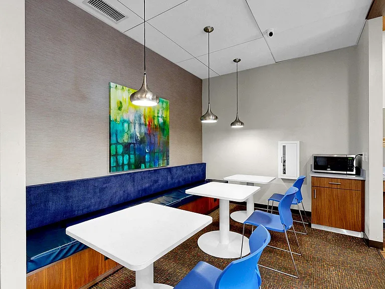Terra Pointe Apartments — Photo 17