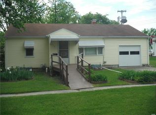 112 E Ford St, Montgomery City, MO 63361