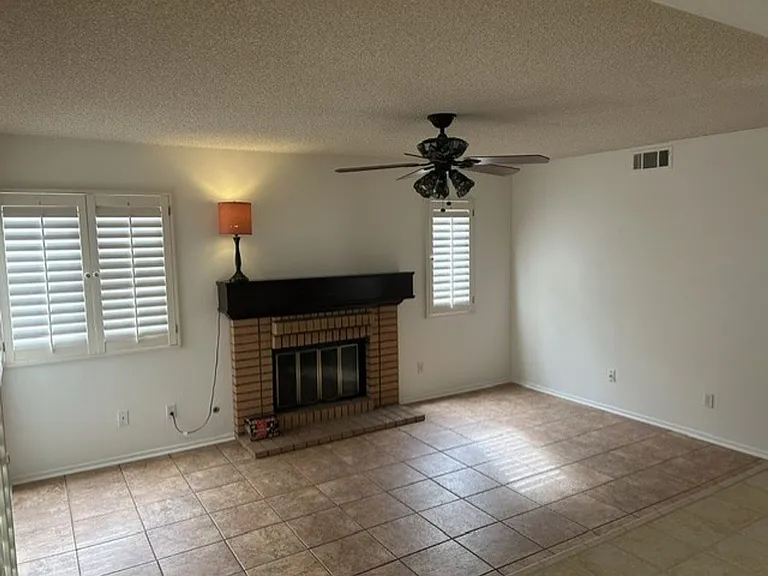 39863 Ranchwood Dr — Photo 5