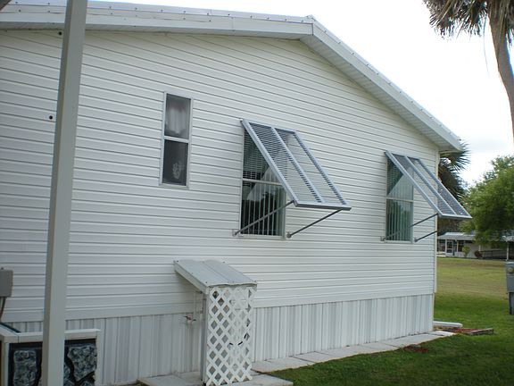 3rd image of 819 Yacht Club Way