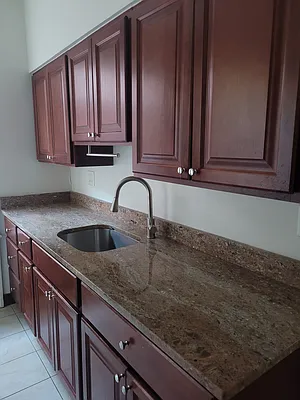 Rented by Elite Team Realty LLC | media 8