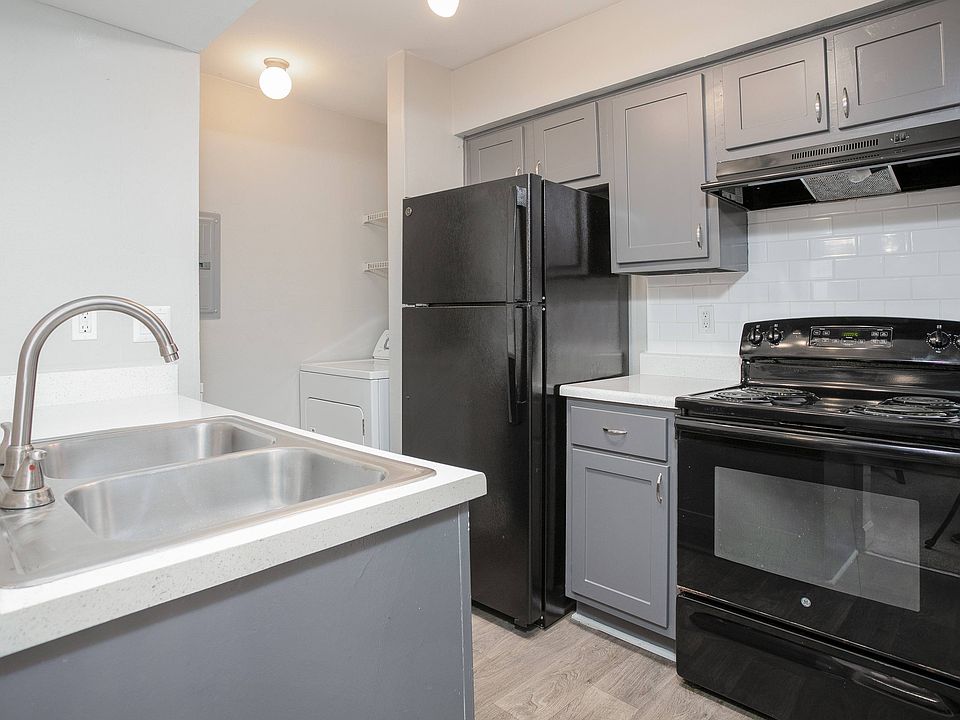 The Park at Midtown Apts - 1 St Croix Pl A-68