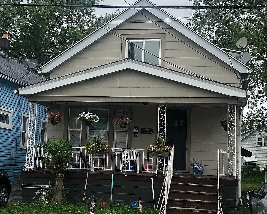 466 Minnesota Ave #2