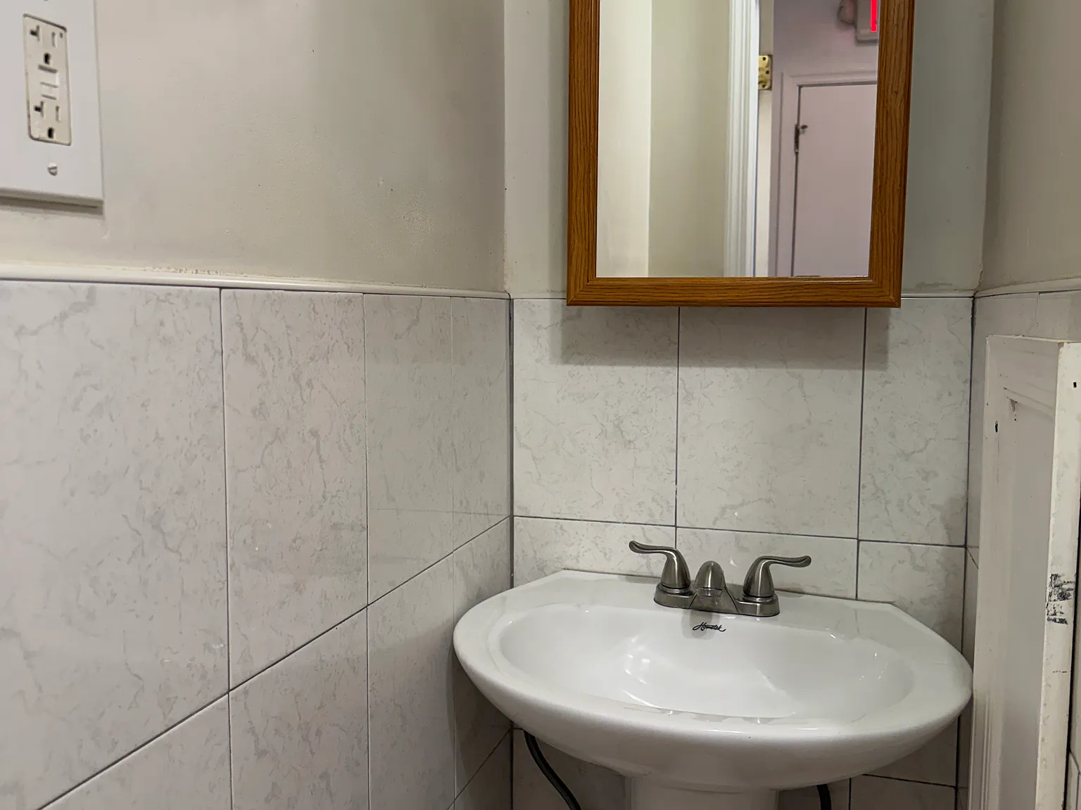 1 bed, 900 sqft, $950 — Photo 3