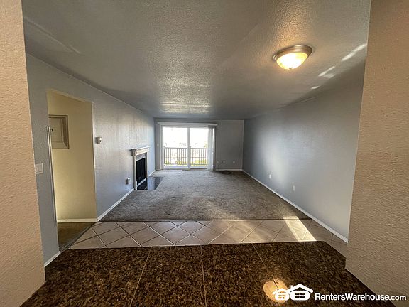 4th image of 1010 N J St APT 5