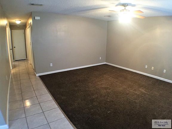 3rd image of 131 Las Palmas St