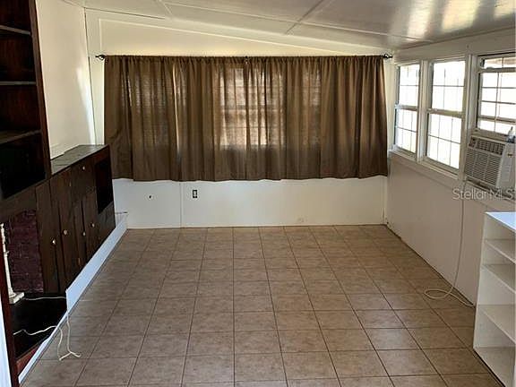 5th image of 2707 Ingot Pl