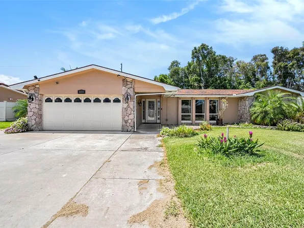 2115 Seagull Dr, Clearwater, FL 33764