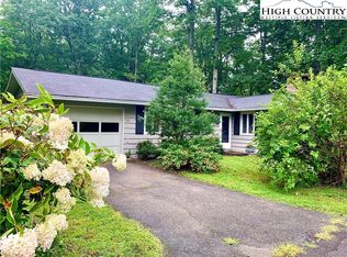 130 Briarwood Dr, Boone, NC 28607