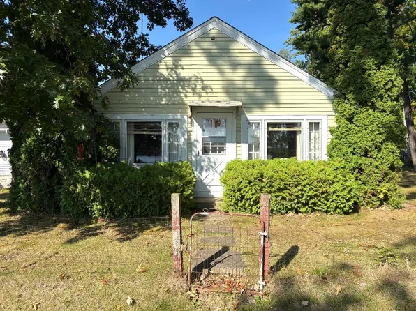 63320 W Fish Lake Rd, Sturgis, MI 49091