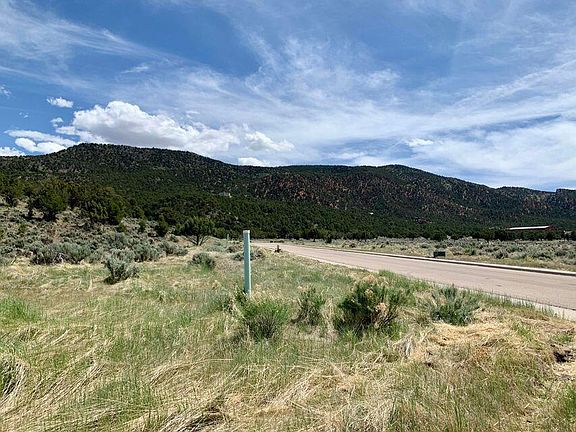 4th image of 717 S Heritage Hills Dr