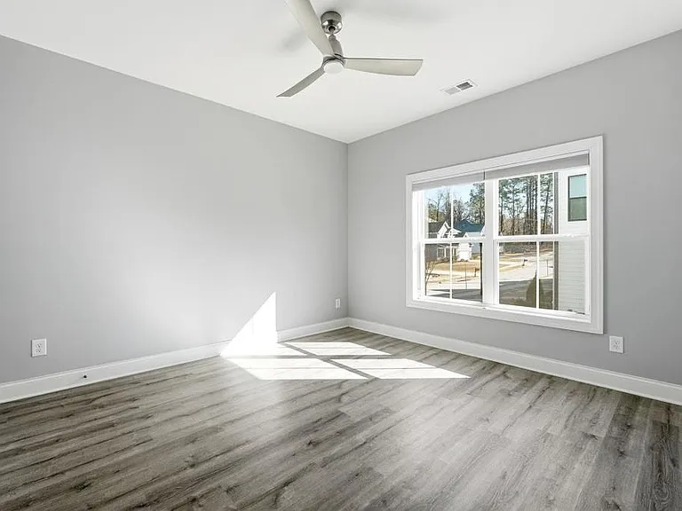 1363 Pavilion Ct SE — Photo 15