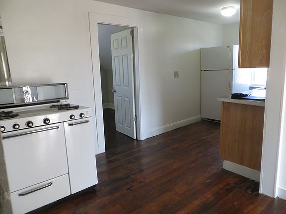 2nd image of 85 W Hollis St APT 4