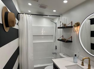 517 W Baseline Rd #B, Claremont, CA 91711