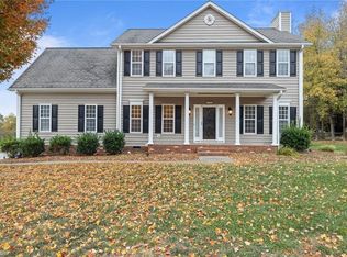 105 Squires Ct, Kernersville, NC 27284