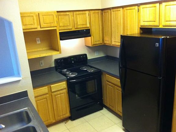 Kitchen Pic 2