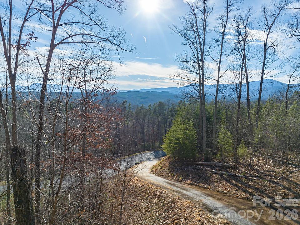 1st image of 223 Rock Ledge Dr