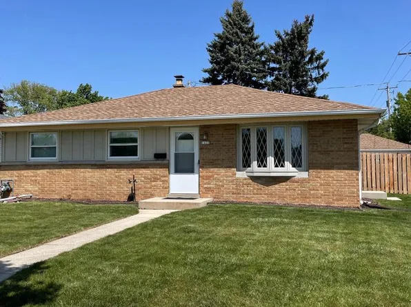 1422 W Van Norman AVENUE, Milwaukee, WI 53221