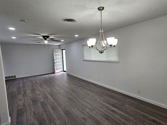 2nd image of 5921 Trail Lake Dr