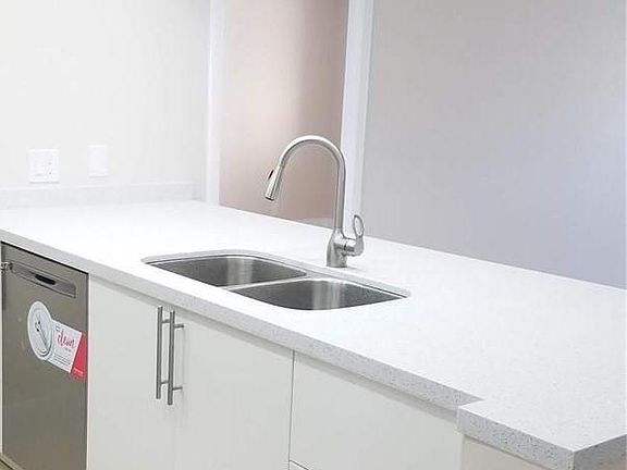 4th image of 8100 Geneva Ct APT 435