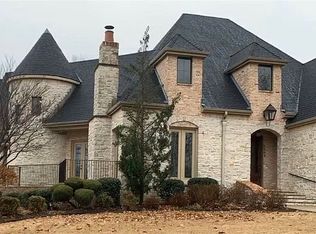 2803 Palisades Cir, Bentonville, AR 72712