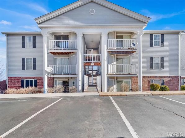 1231 Creve Coeur Crossing Ln APT J