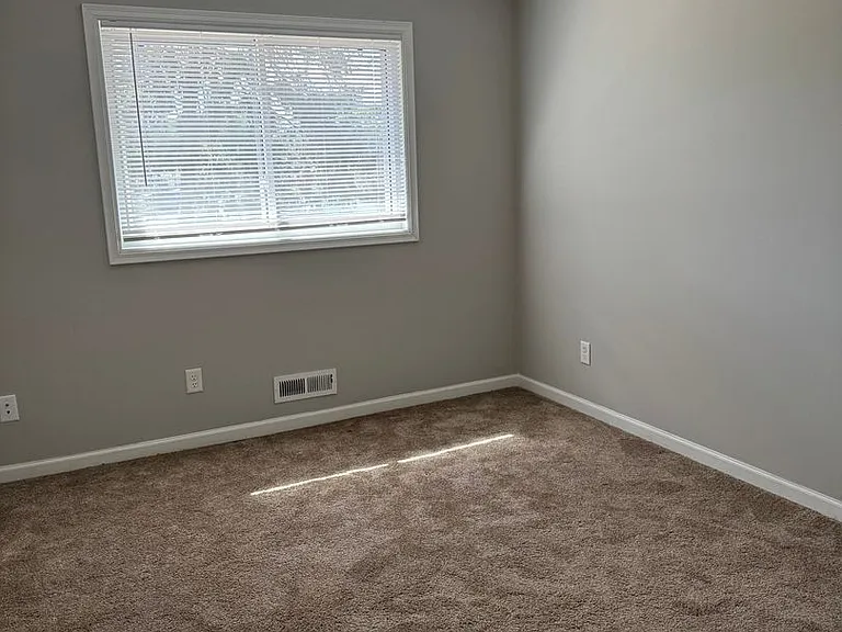 316 Shawnee Trl — Photo 6