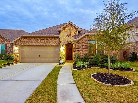 2nd image of 23815 Mesia Meadow Ln