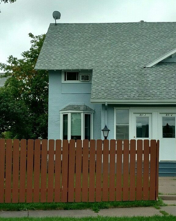2nd image of 8912 Hilton St
