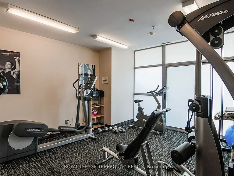 2464 Weston Rd #1014 — Photo 32