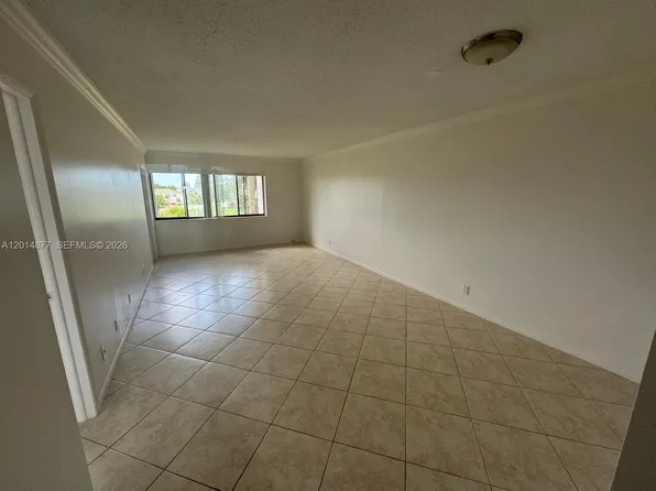 4363 Trevi Ct APT 304, Lake Worth, FL 33467