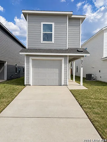 3 bed, 2.5 bath, 1189 sqft, $1,295 — Photo 2