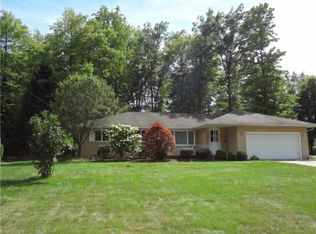 68 Springwood Rd, Northfield, OH 44067