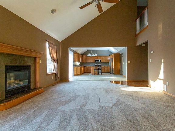 4th image of 6482 Scott Dr