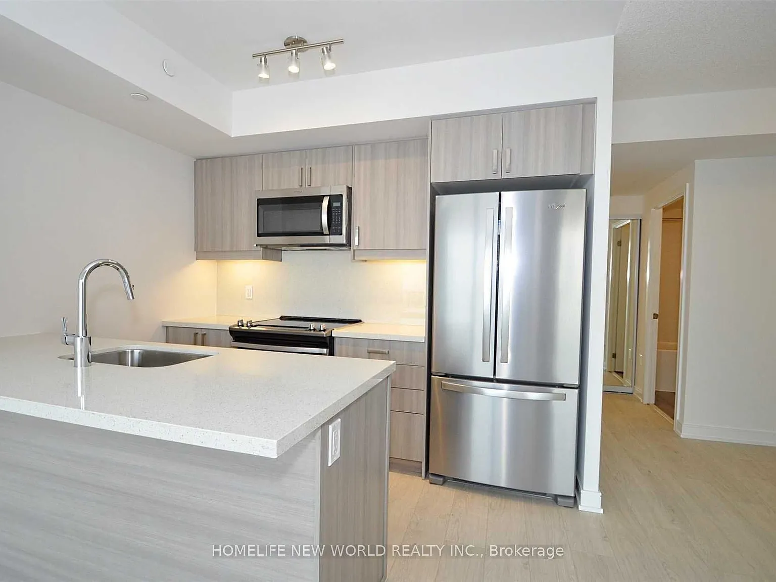 2 bed, $2,600 — Photo 4