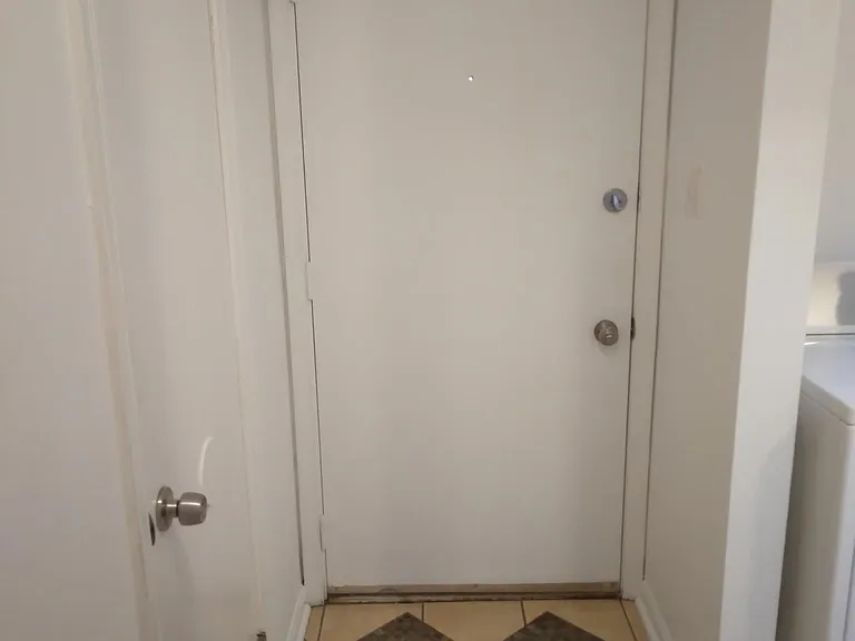 930 Maryland Ave — Photo 27