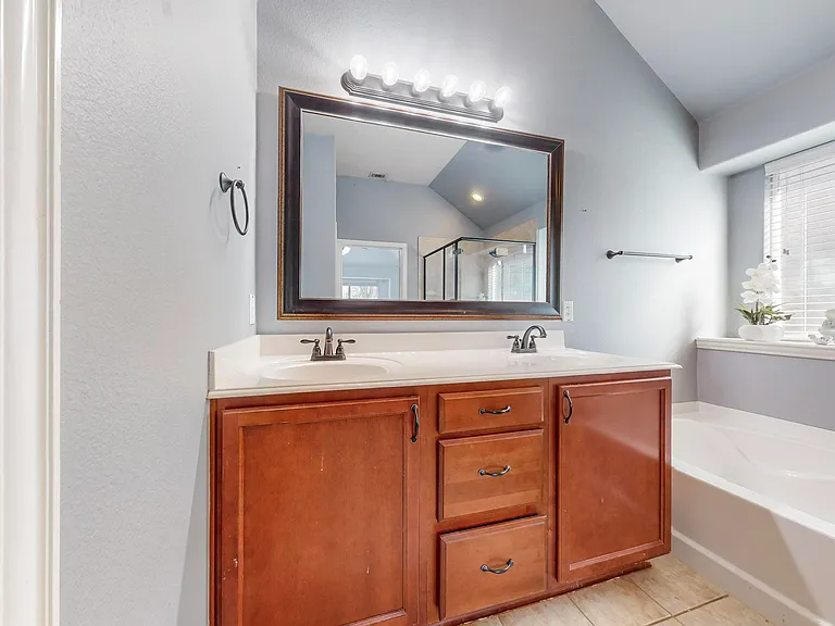 6904 Dream Dust Dr — Photo 10