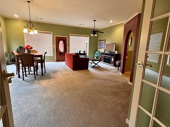 3rd image of 1 Blue Water Cir