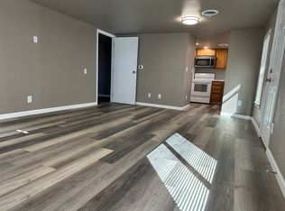 420 N 5th Ave, Sterling, CO 80751