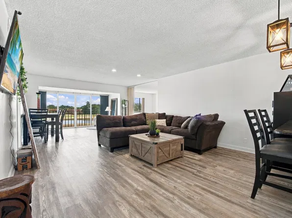 4545 LUXEMBURG Court #303, Lake Worth, FL 33467
